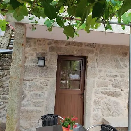 A Casa De Carmen * Комбарро